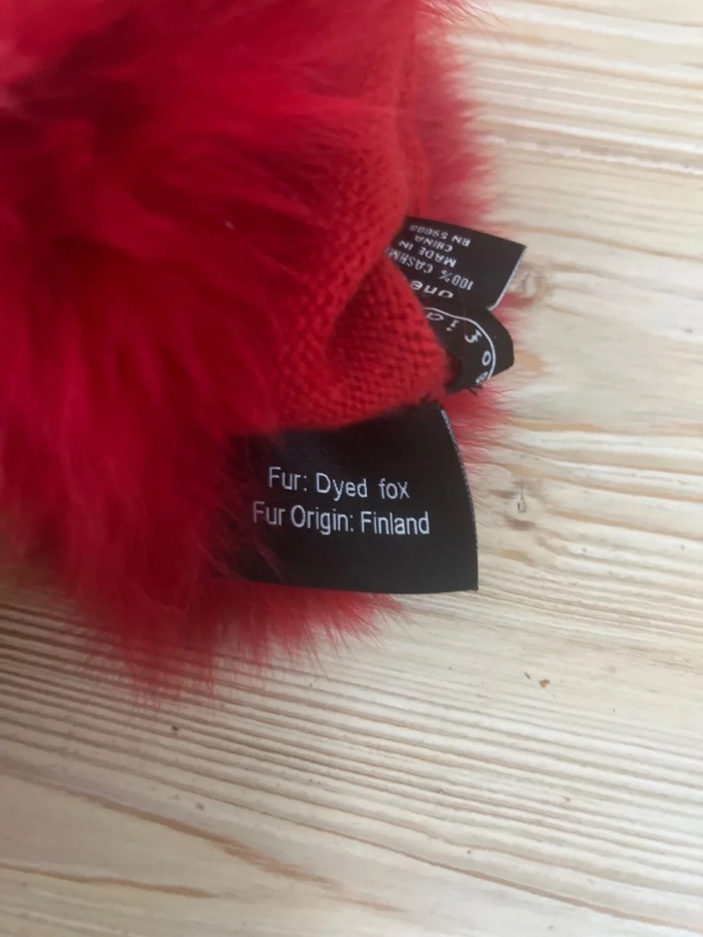 100% Cashmere Red Gloves with Fur Cuffs One Size